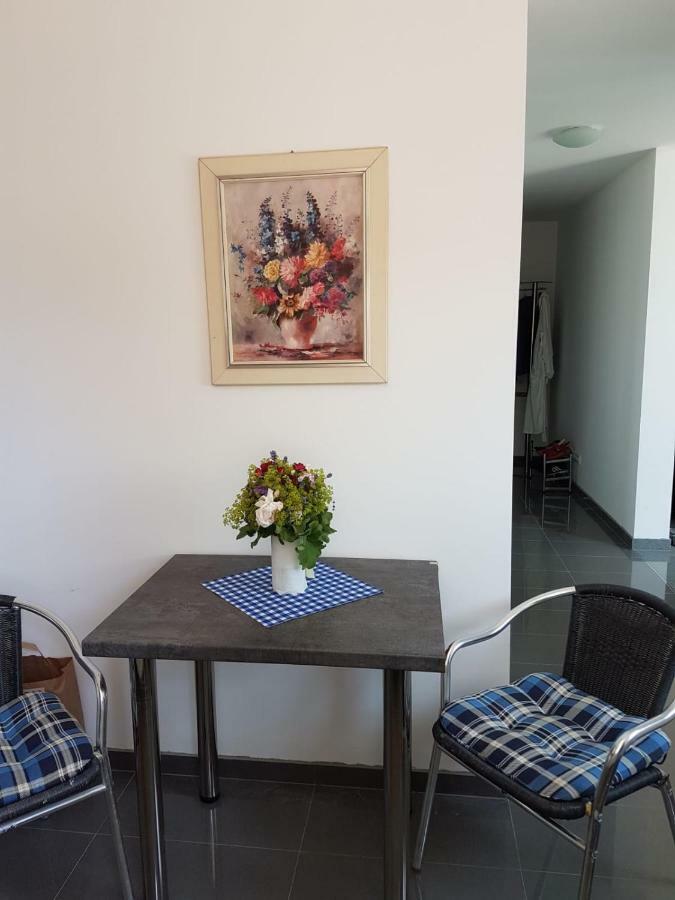 Apartment Near Frankfurt, Fantastic View! Usingen Luaran gambar