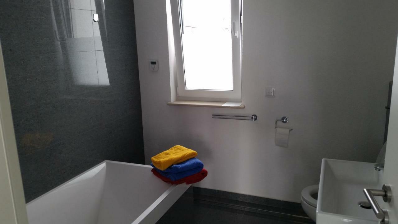 Apartment Near Frankfurt, Fantastic View! Usingen Luaran gambar