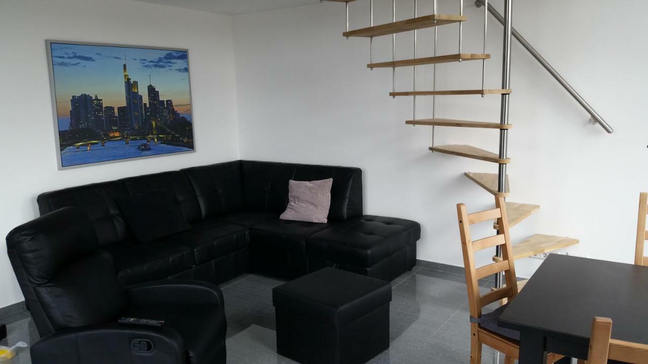 Apartment Near Frankfurt, Fantastic View! Usingen Luaran gambar
